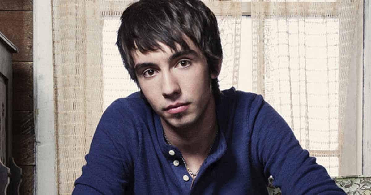 This Valentine Season, Mo Pitney Will Remind You To Love More Your Better Half With “Love Her Like I Lost Her”