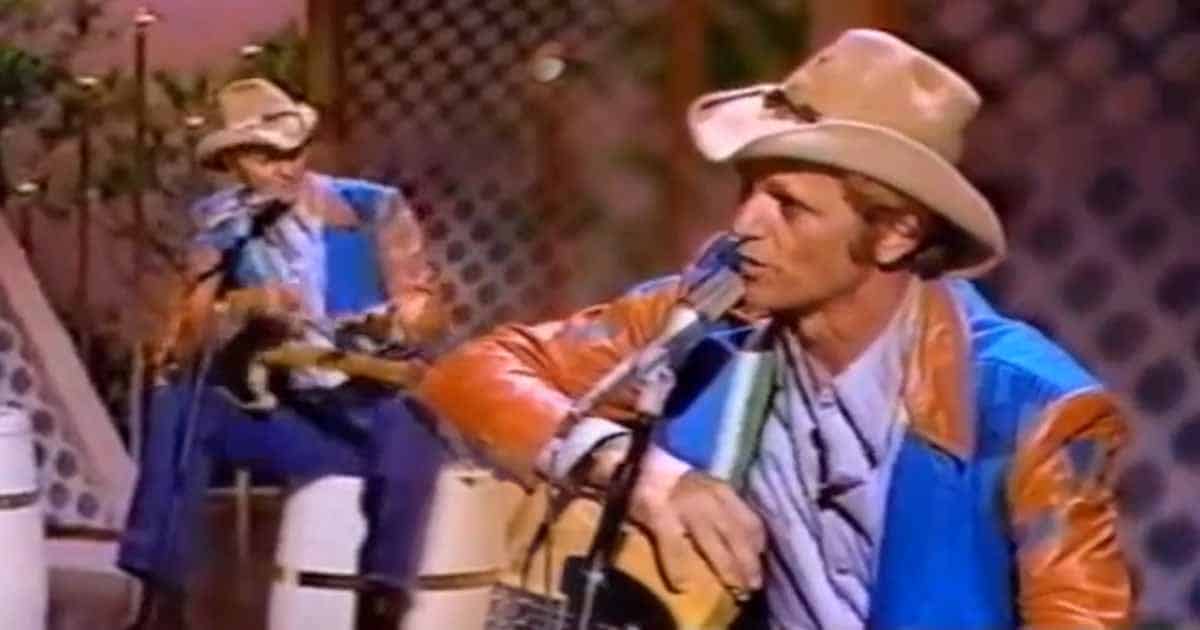 Jerry Reed’s Uncovered Satire Divorce In “She Got The Goldmine” 2