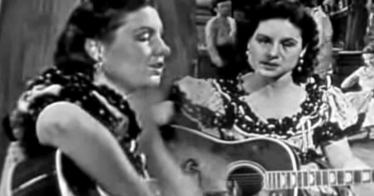 This Kitty Wells’ Hit is Country Music’s 3rd Biggest Record 2