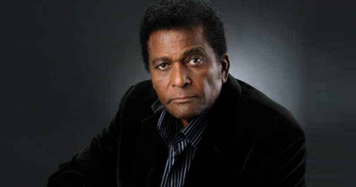 Charley Pride Receives Lifetime Achievement Award from MAC 2