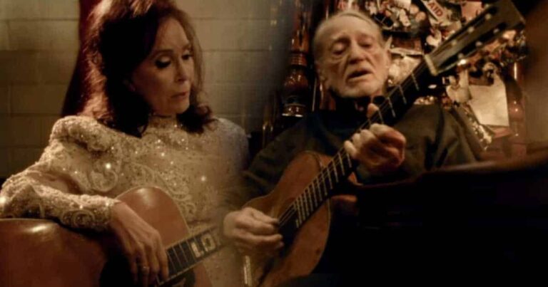 Loretta Lynn and Willie Nelson Teamed Up For The First Time In “Lay Me Down”