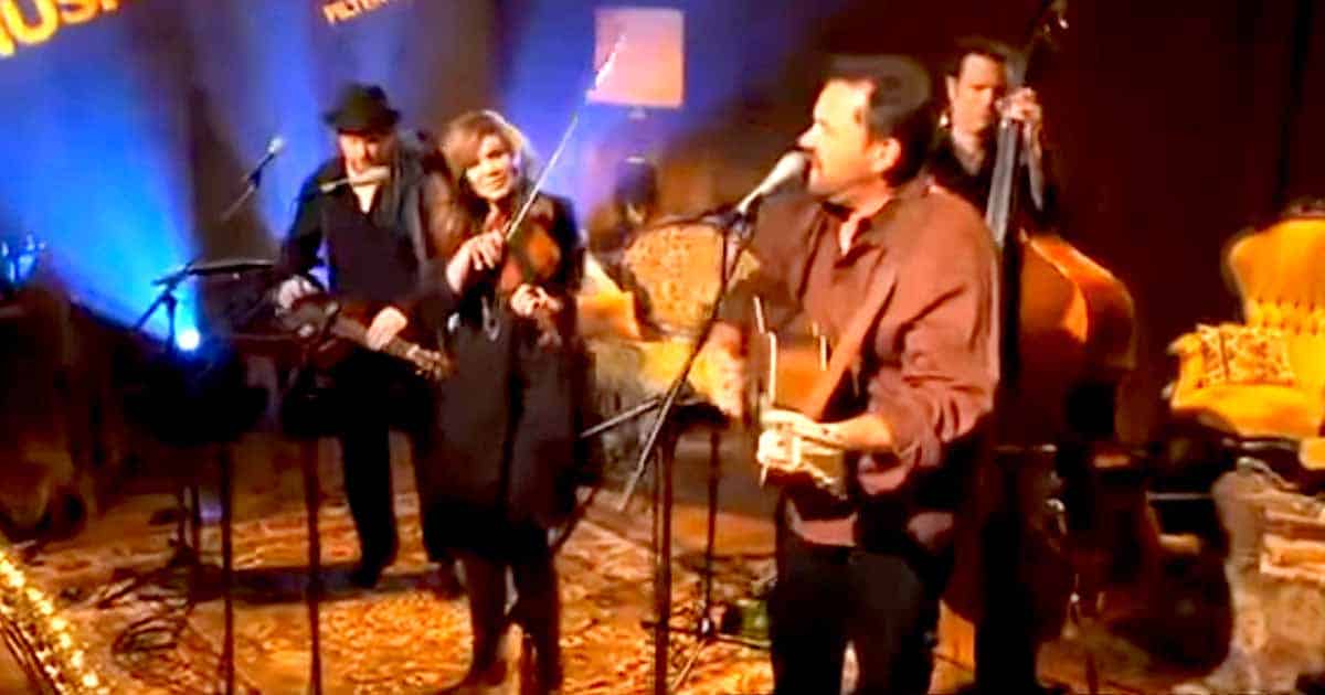 Watch Alison Krauss' Astonishing Cover of "Man of Constant Sorrow" 2