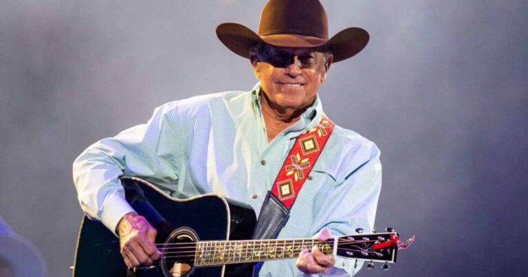 George Strait Announces a Rare Upcoming Show in Kansas City
