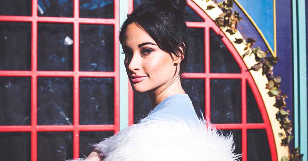 Kacey Musgraves on LGBTQ+ Support: "We have to tell everyone's story." 2