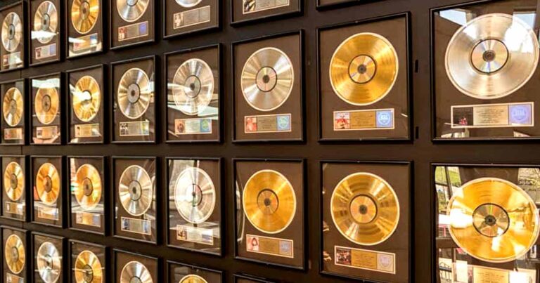 5 Banned Classic Country Songs that Topped Charts