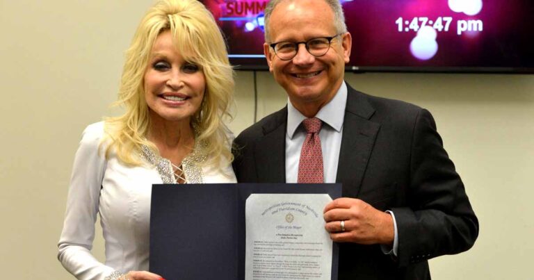 August 5 is Officially Dolly Parton Day as Declared by Mayor David Briley