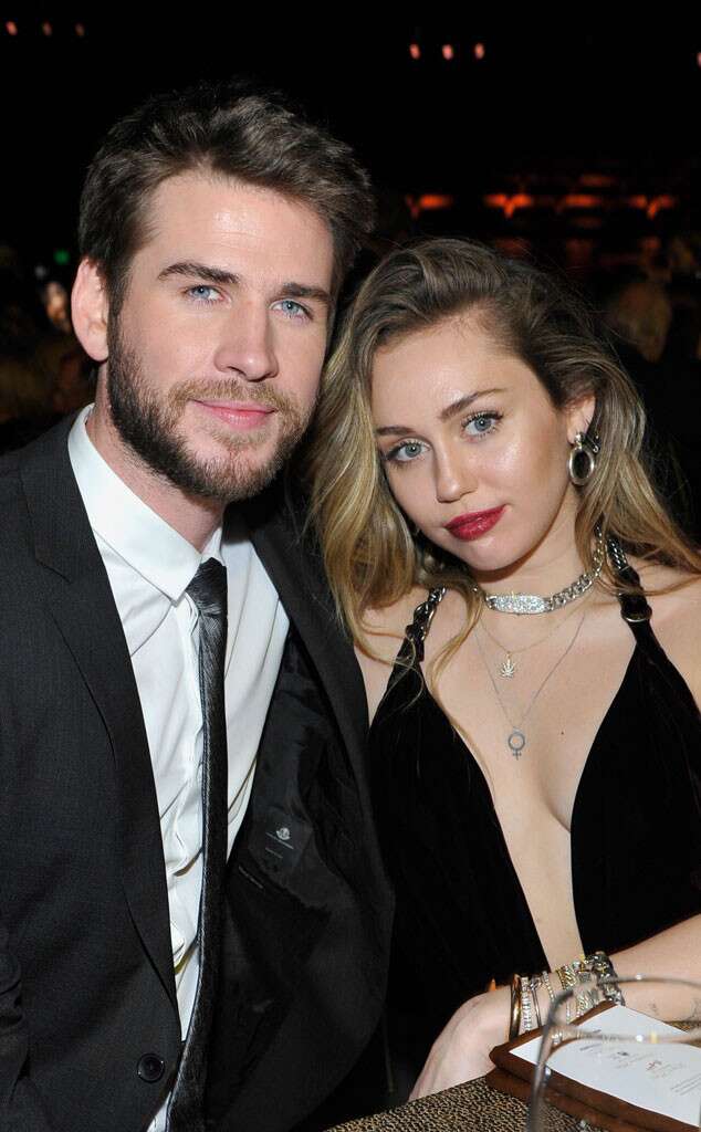 Miley Cyrus, Liam Hemsworth, Split