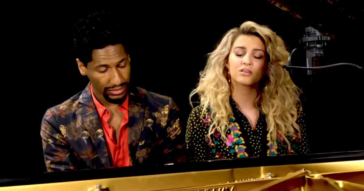 Tori Kelly and Jon Batiste's Impromptu Performance of "Amazing Grace" 2