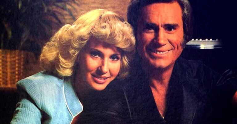 Flashback To George Jones & Tammy Wynette’s “Golden Ring” Classic Duet