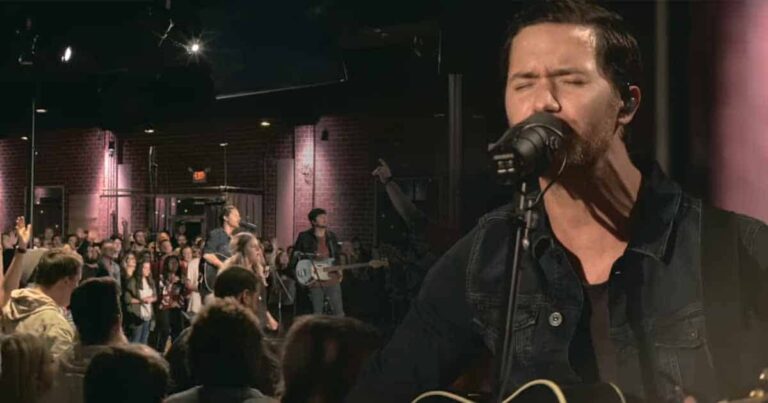 “God is so Good:” A Beautiful Hymn from The Housefires and Pat Barrett