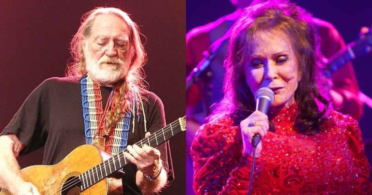 CHECK OUT: Loretta Lynn and Willie Nelson Hanging Out After the 2019 CMA Awards
