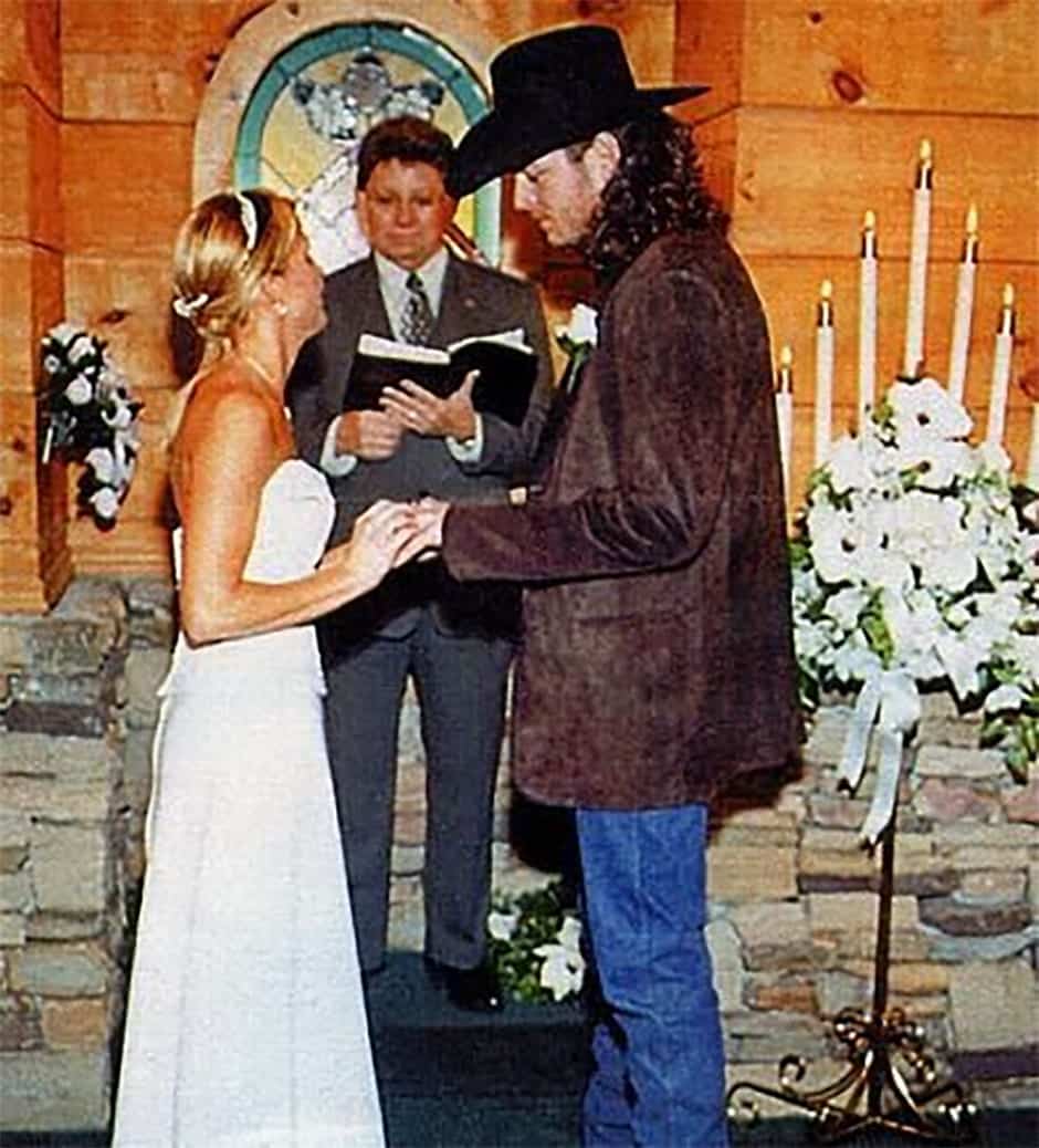 What Happened to Blake Shelton�s First Wife, Williams