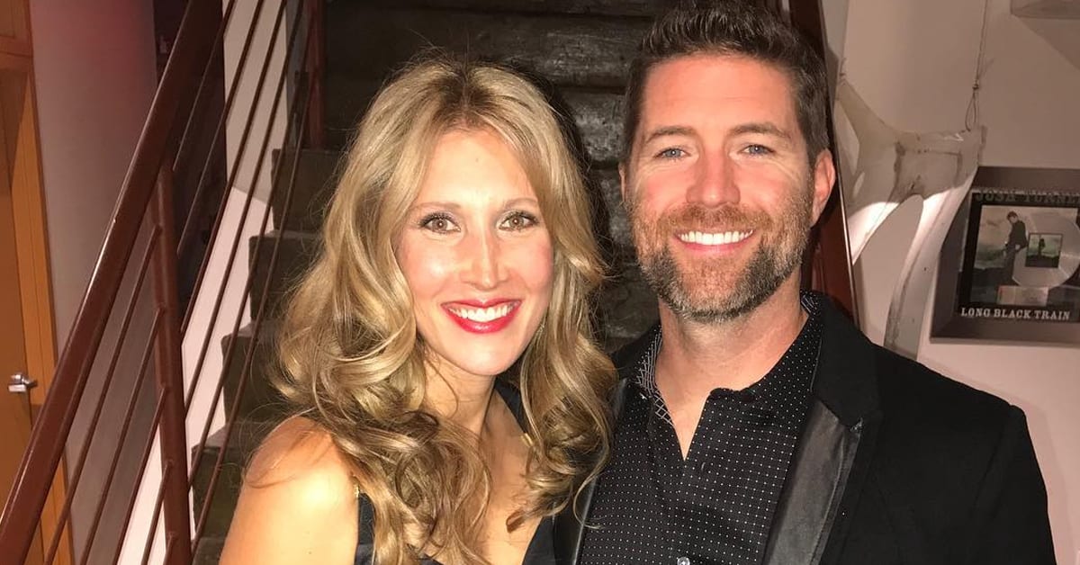 Josh Turner and Wife Jennifer Ford