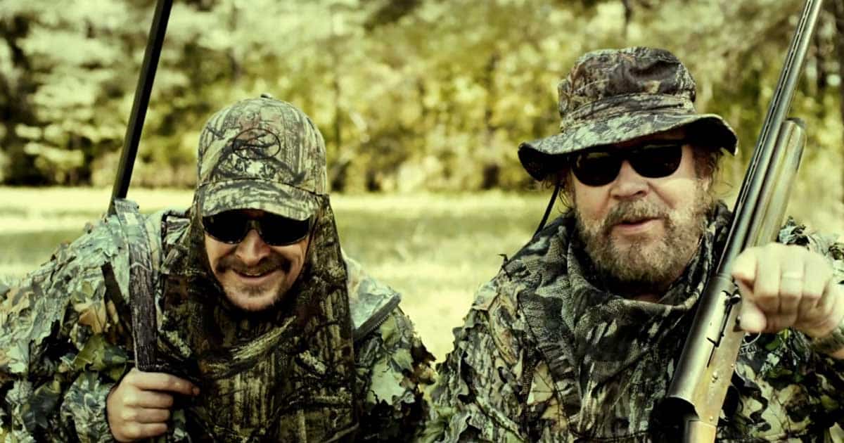 Remember When Kid Rock And Hank Williams Jr. Team Up For "Redneck