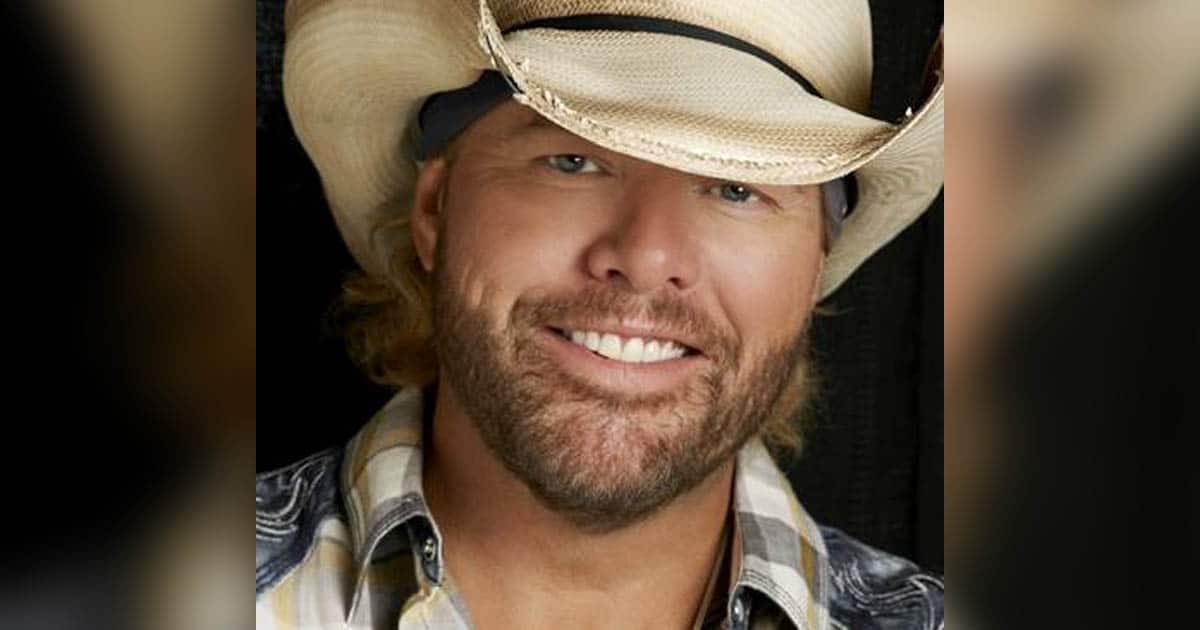 Here's How A Legendary Actor Inspired Toby Keith's "Don't Let the Old Man In"