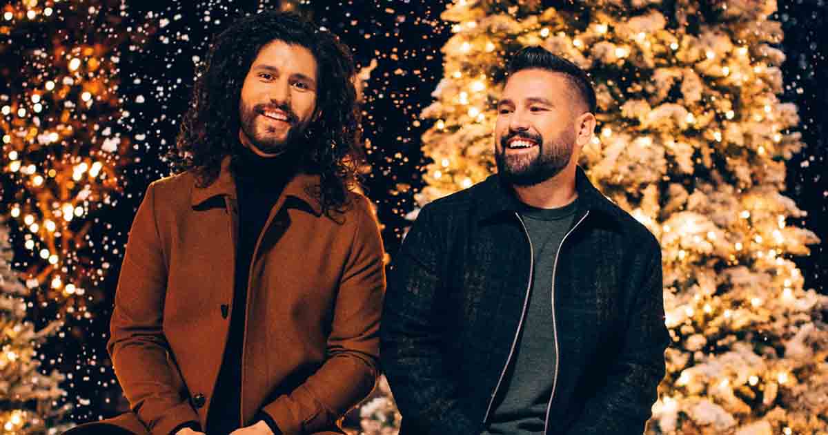Dan + Shay Gave 3 Families their Best Christmas Gift Yet 2