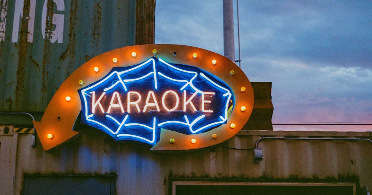 10 country karaoke songs