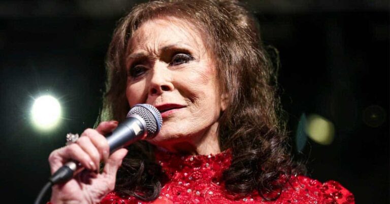 The Tragic Deaths Of Loretta Lynn's Children