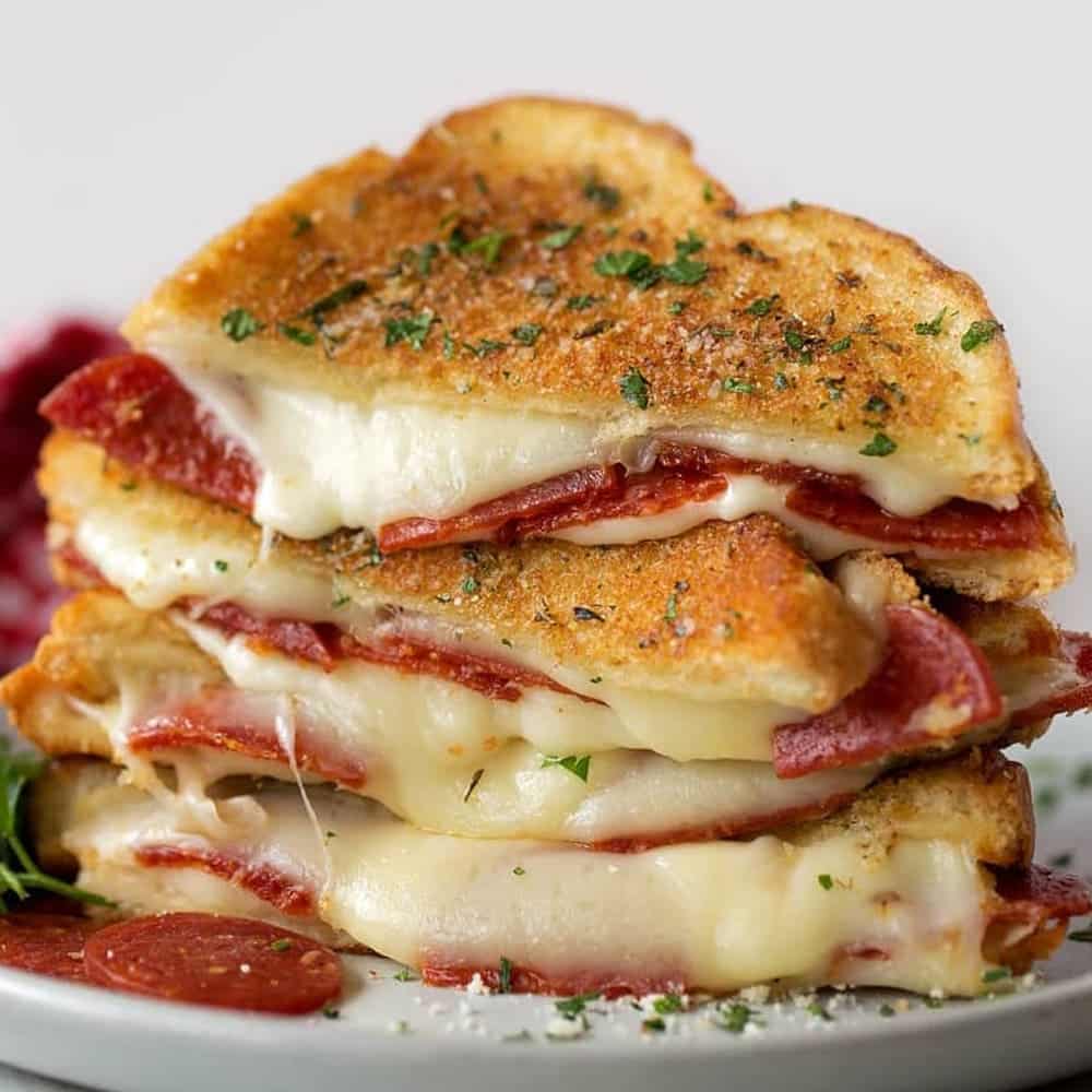 Pepperoni Pizza Grilled Cheese Recipe