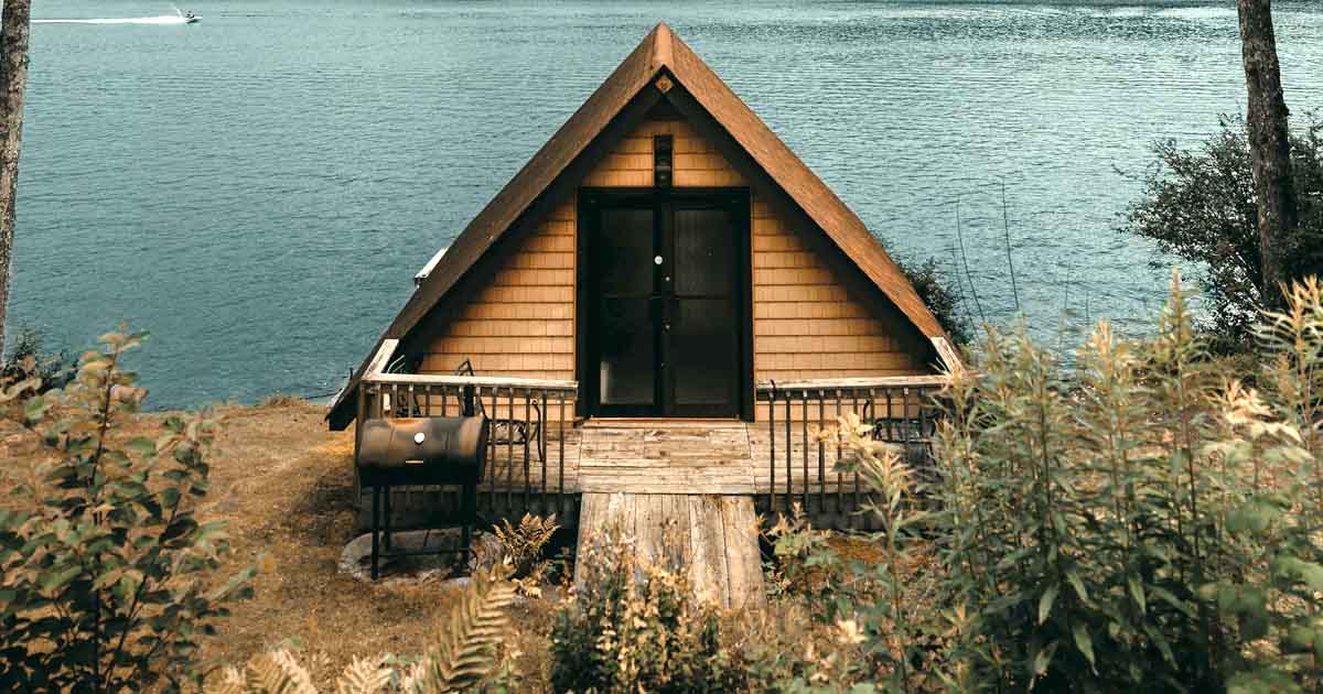 18 Small Cabins Plans