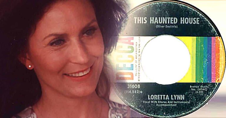 Loretta Lynn - This Haunted House