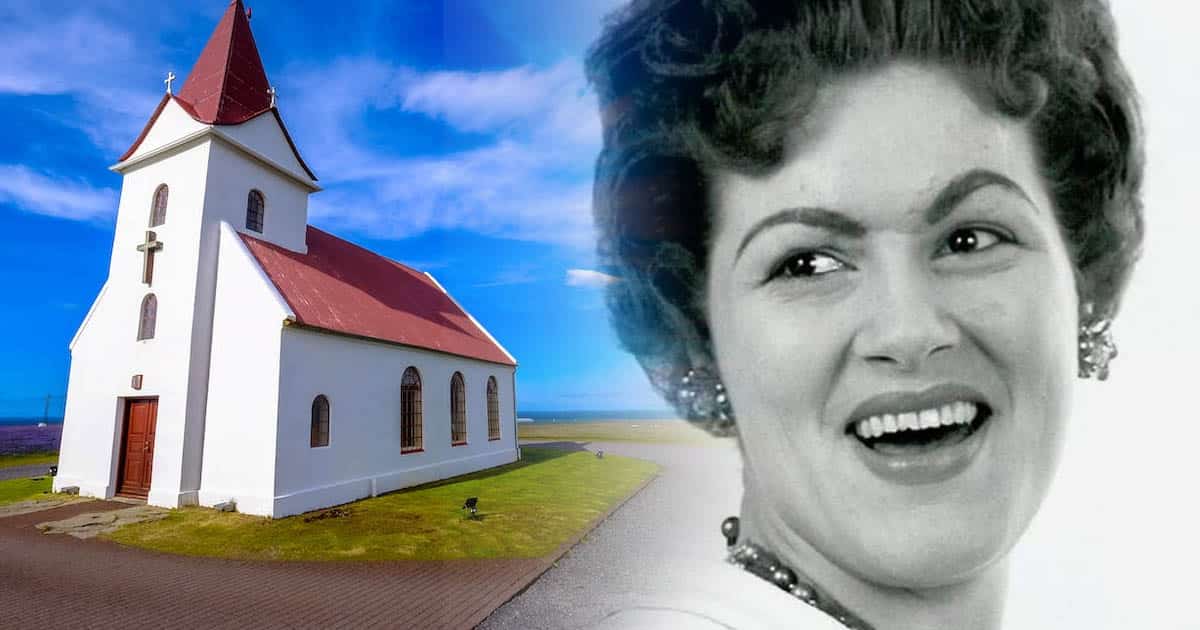 Patsy Cline + I Go to Church on Sunday