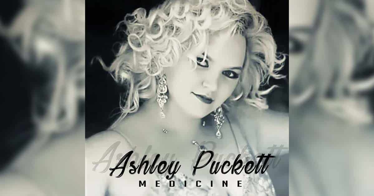﻿Ashley Puckett + Medicine