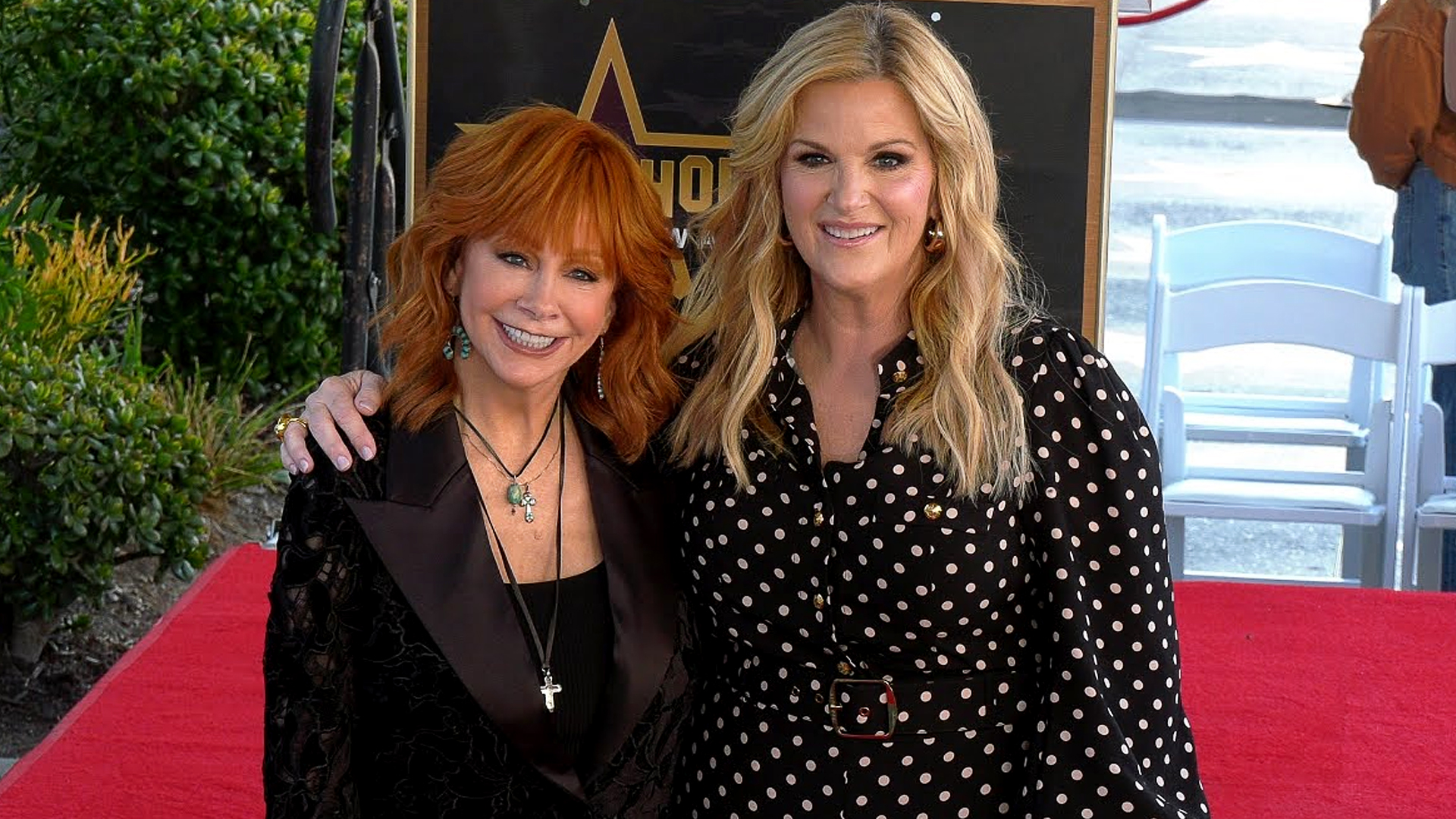 Trisha Yearwood opens up about a touching act of kindness from Reba McEntire early in her career—a moment she never forgot and finally shared.