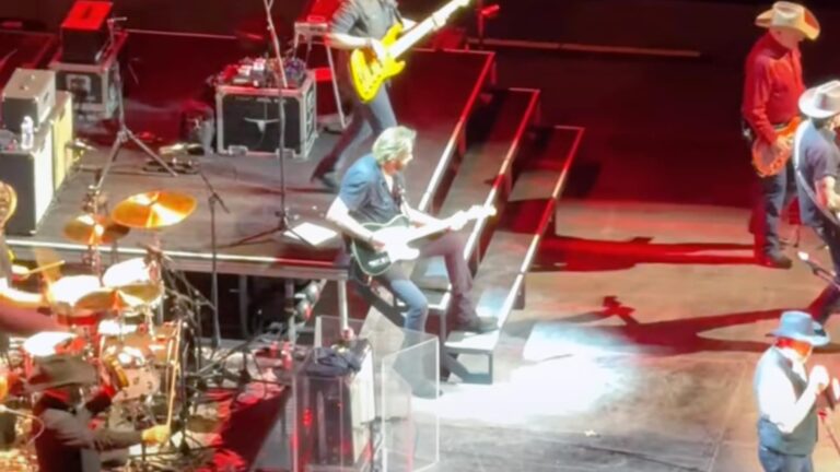 Ronnie Dunn walks offstage mid-song during Brooks & Dunn's Indianapolis show, leaving fans concerned about his sudden and quiet exit.