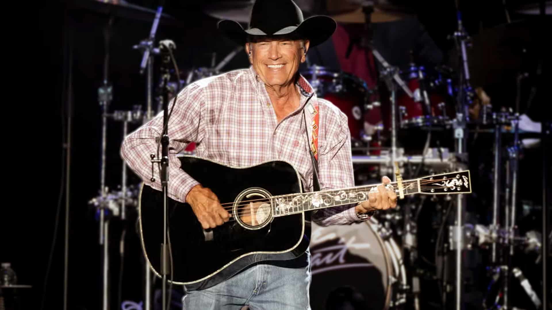 George Strait beams onstage at Patriots Stadium, guitar in hand, as he brings Texas charm with “All My Ex’s Live in Texas.”