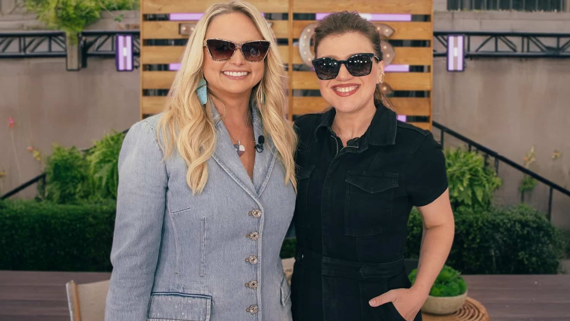 Miranda Lambert and Kelly Clarkson casually serving star power before joining forces to turn a benefit concert into a full-blown country revival.