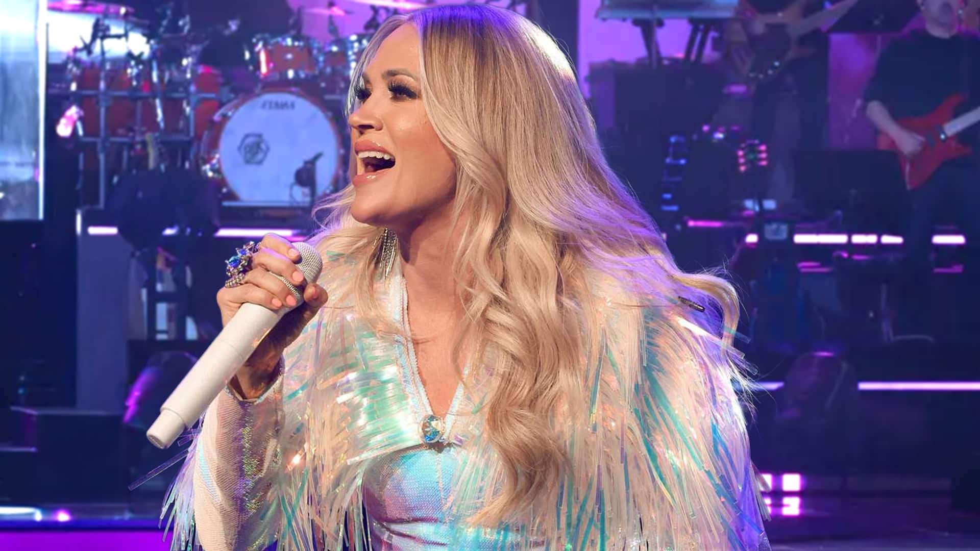 Carrie Underwood for Super Bowl Halftime Show? Fans Say It's Long Overdue