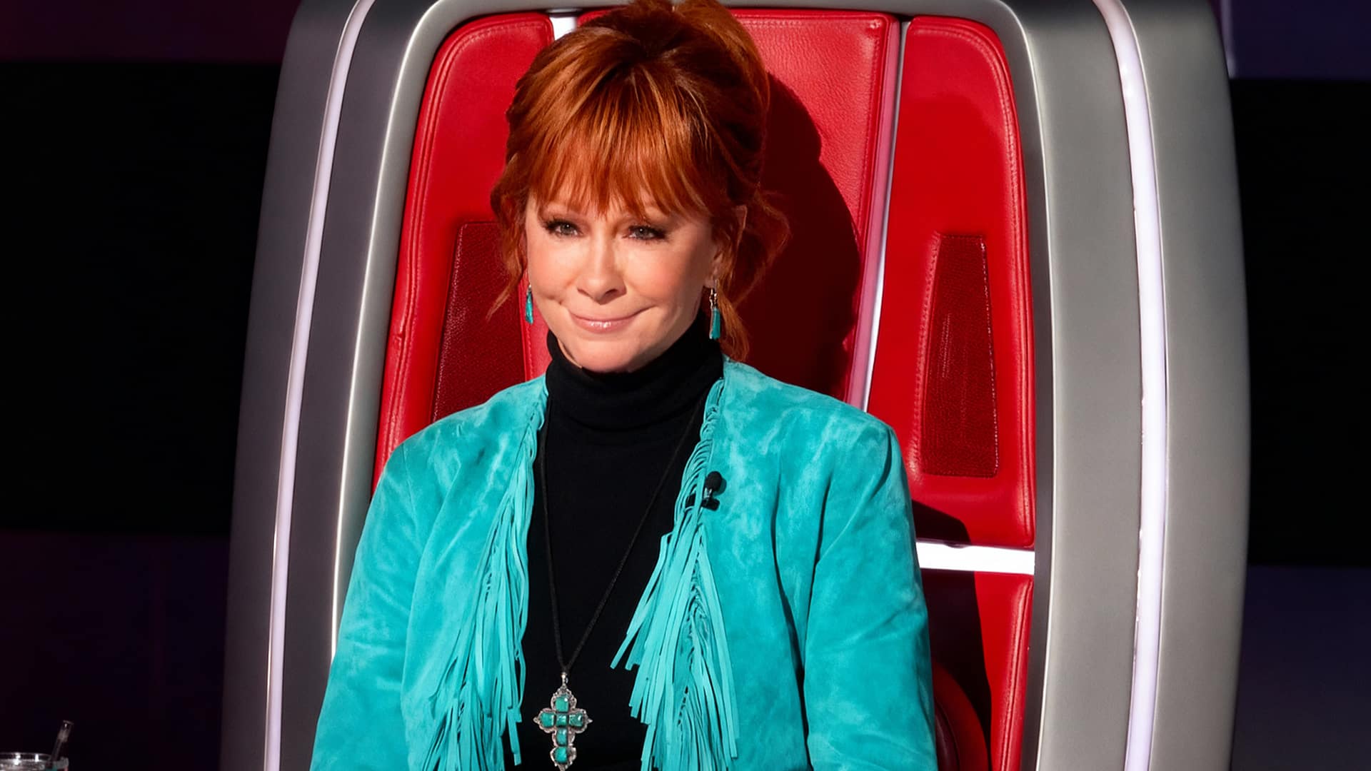 Country icon Reba McEntire visibly moved on The Voice, touched by a homesick-inducing performance from a contestant.