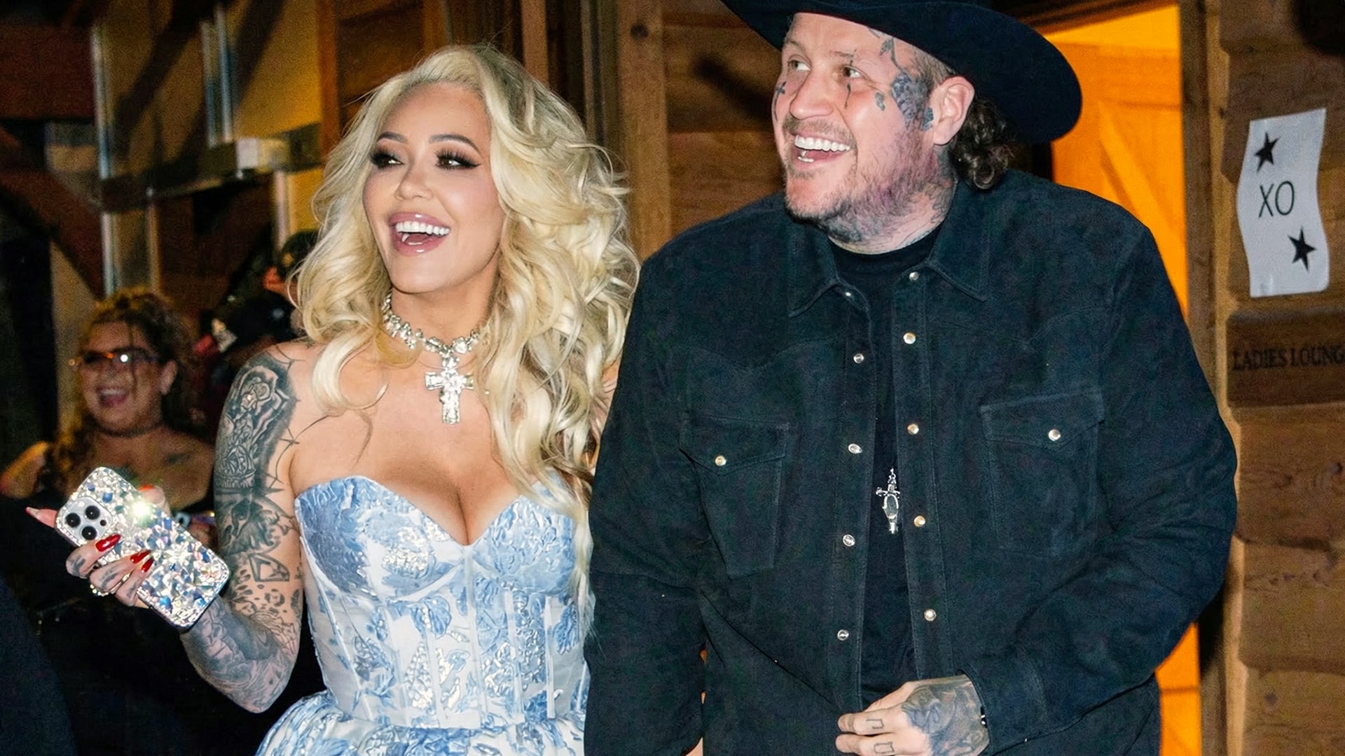 Bunnie XO and Jelly Roll arrive together, capturing the confidence and momentum behind her upcoming Kelly Clarkson Show appearance.